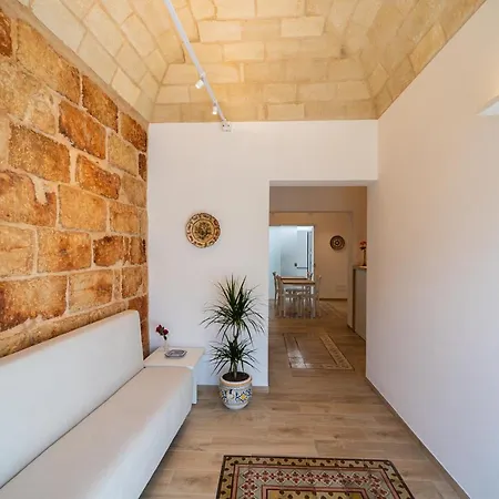 Butiko Vendégház Castelluzzo